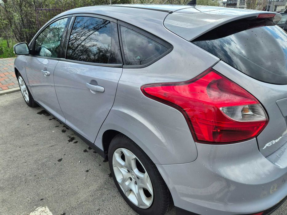 FORD Focus 2012 — imagine 2