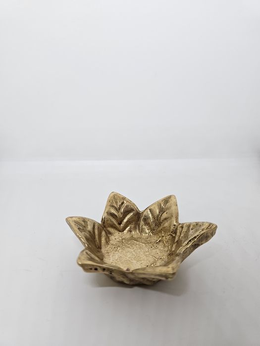 Свещник бронзов