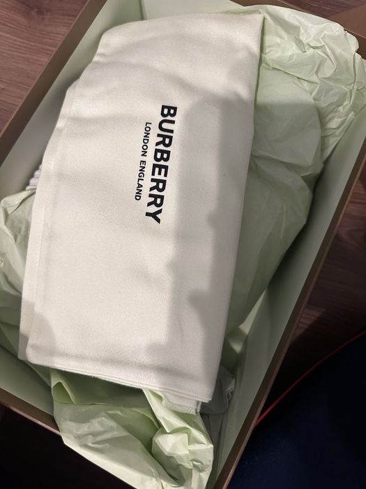 Обувки burberry