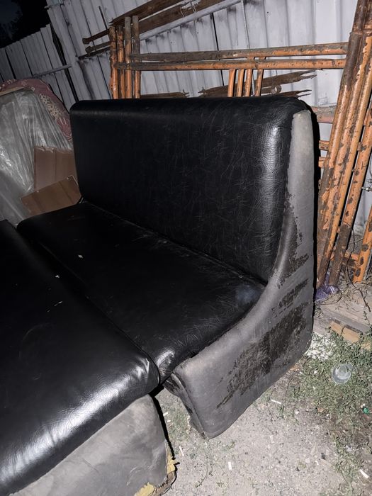 Диван продам дешево