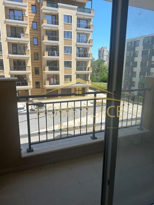 Продава се Двустаен апартамент в Варна, Възраждане 1 - 77 кв.м за 1767 €/кв.м - Снимка #3