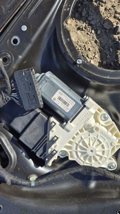 Ел. Механизми/Стъклоповдигачи за VW  Пасат 6 2006- 2010г