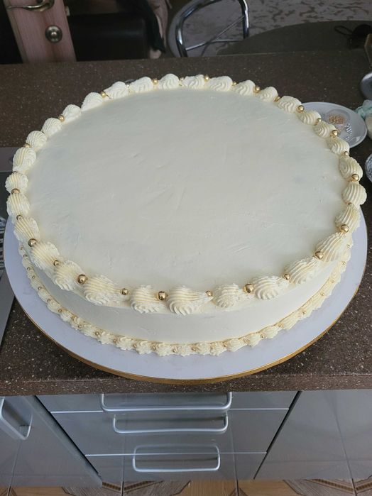 Торты на заказ (доставка)