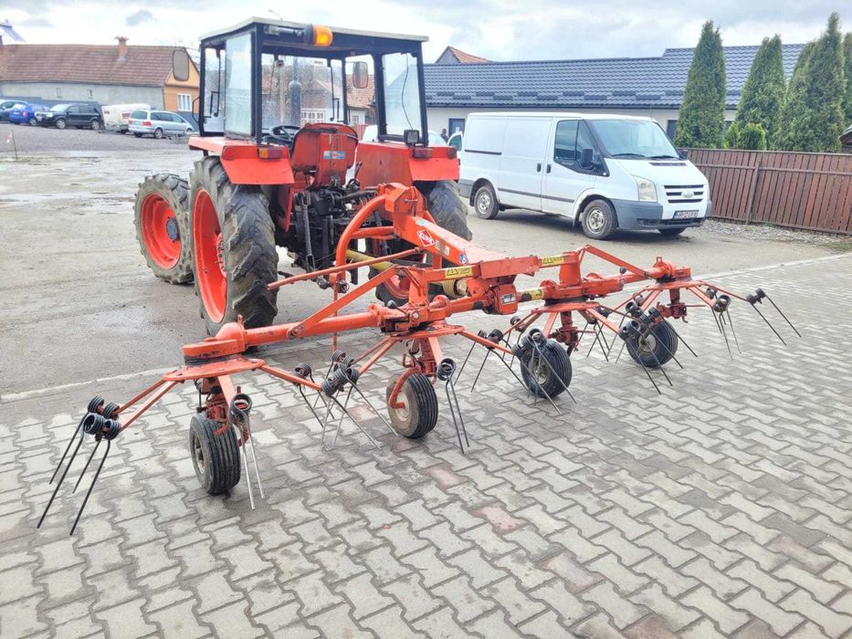 Grebla de întors fan Kuhn