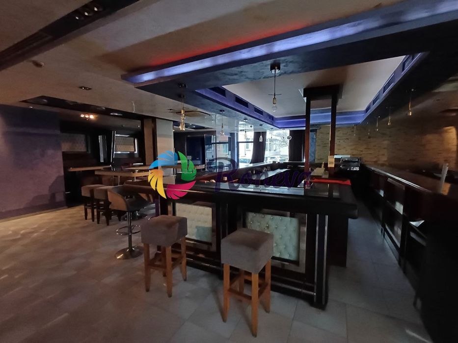 Дава се под наем Заведение в Варна, Център - 200 кв.м за 4488.51 € - Снимка #6