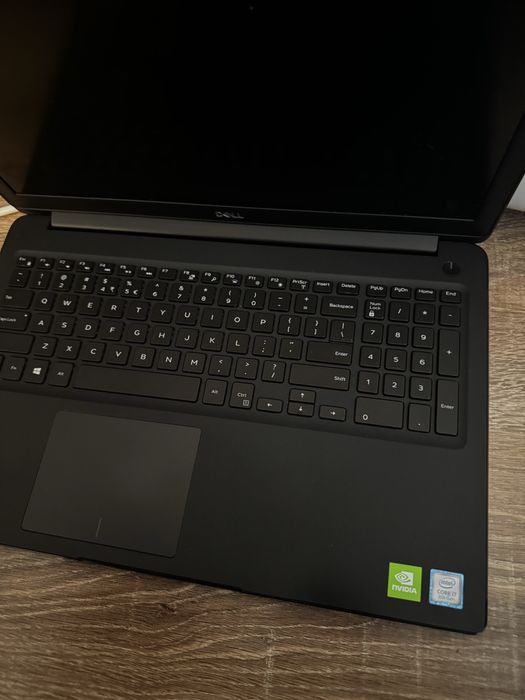 Dell latitudine 3500 laptop