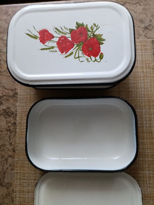 Лоток -судок для заливного и холодца с крышкой на 1,5л