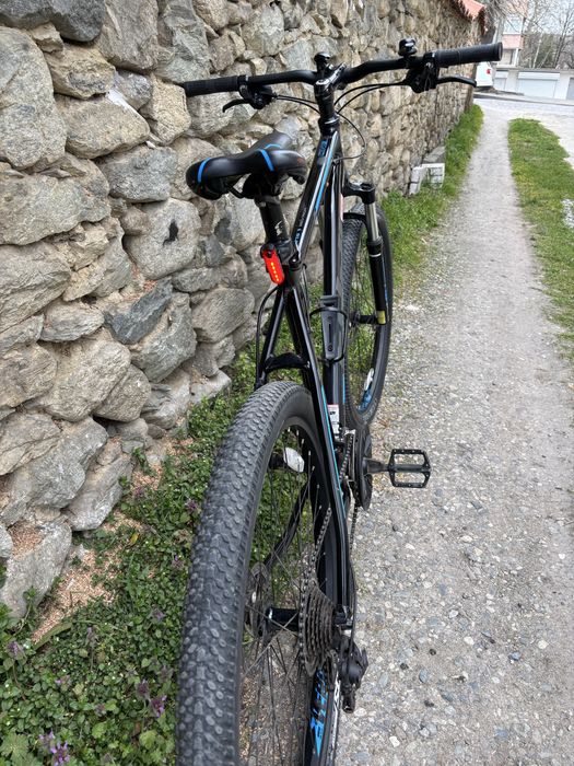 Велосипед FUJI one.9 като нов планински