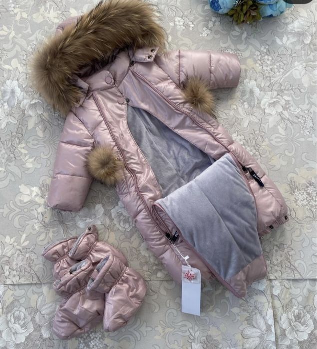 Комбинезон для новорожденных .0-4мес