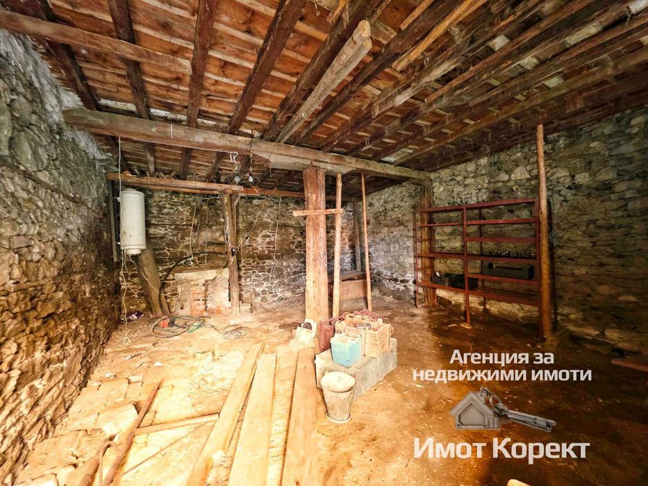 Имот Корект продава Къща, кв. Жорш махала, гр. Асеновград