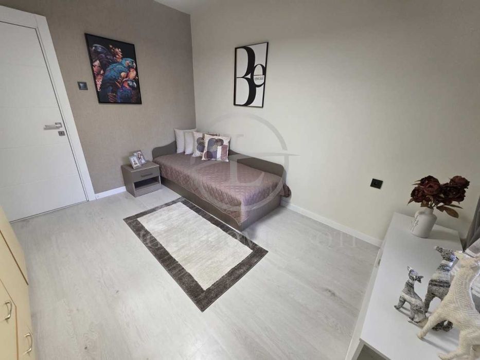 Продава се Тристаен апартамент в Пловдив, Кършияка - 78 кв.м за 1111 €/кв.м - Снимка #9