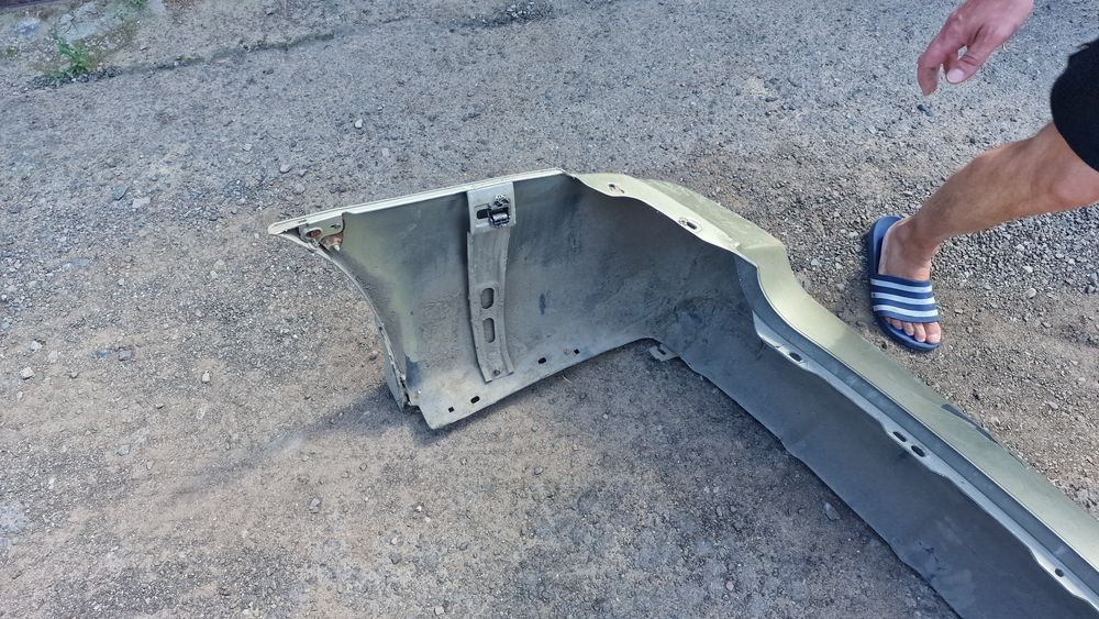 Бампер субару форестр sg5 2003