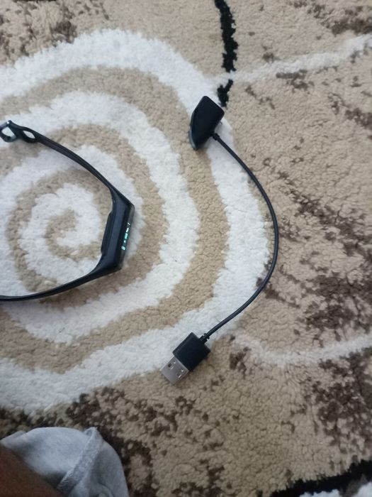 Браслет  Mi band M4