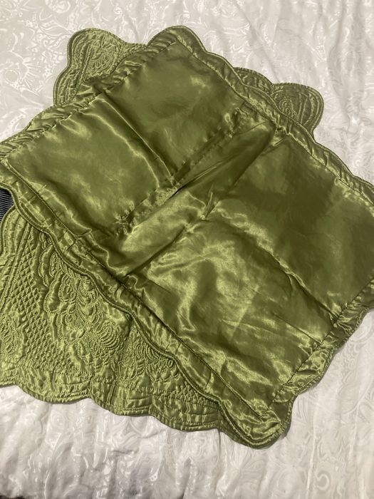 Покрывало с наволочками