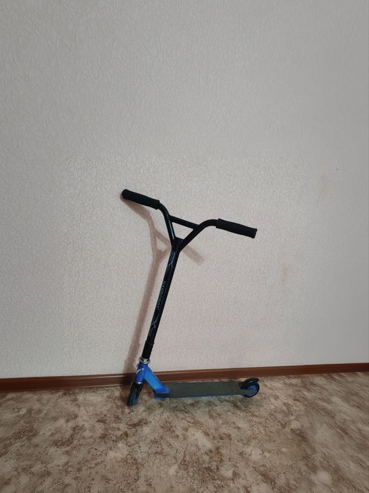 Детский самокат продам