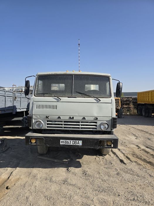 Kamaz texnika sotiladi
