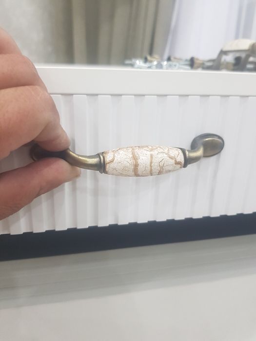 Продаю ручки для мебели