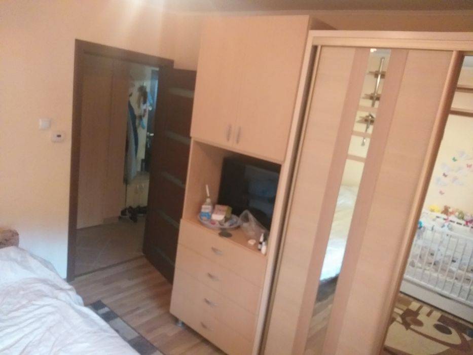 Dau in chirie apartament 2 camere