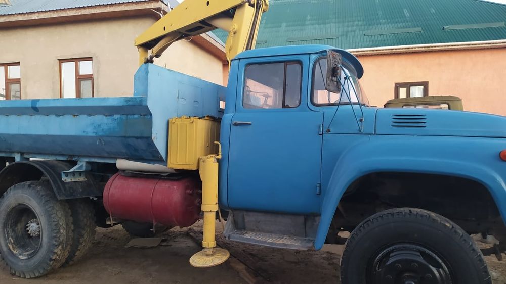 Продаю ЗИЛ на ходу
