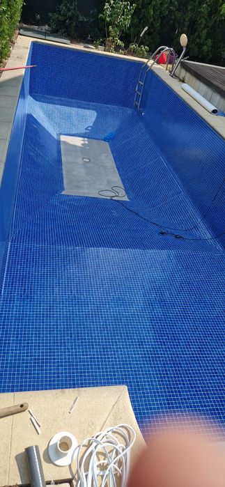 Constructii Piscine cu liner și instalații