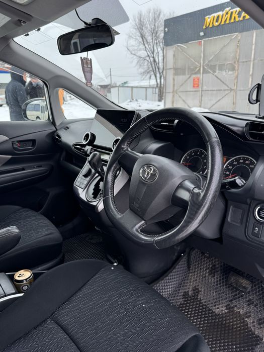 Тайота wish срочно срочно