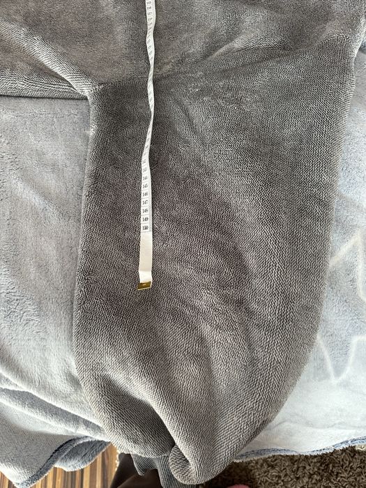 Patura hanorac cu gluga