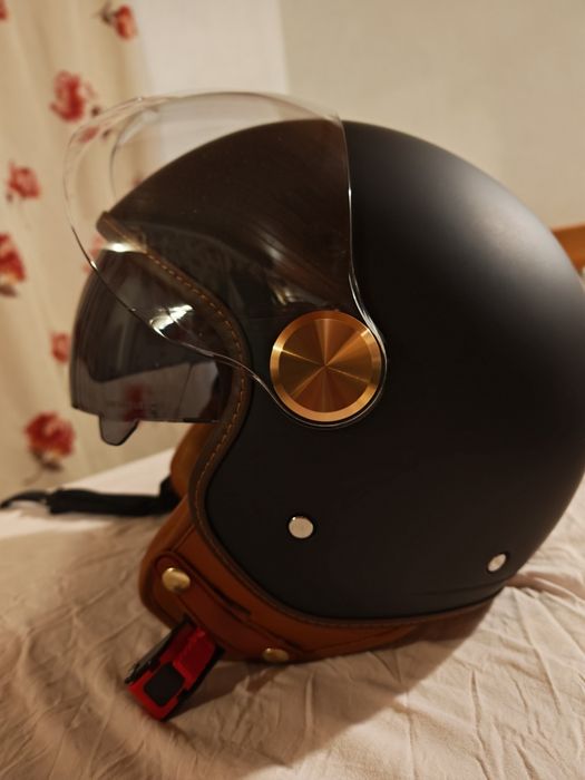 Чисто нова ретро каска Marco Crasie – размер L, с оригинална кутия