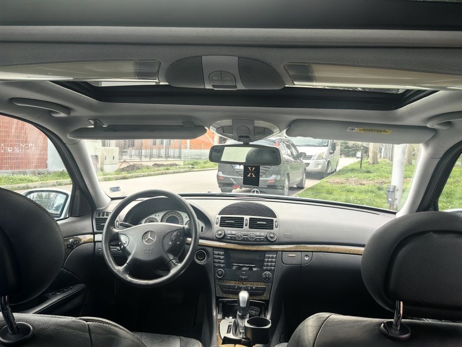 Mercedes E270 W211