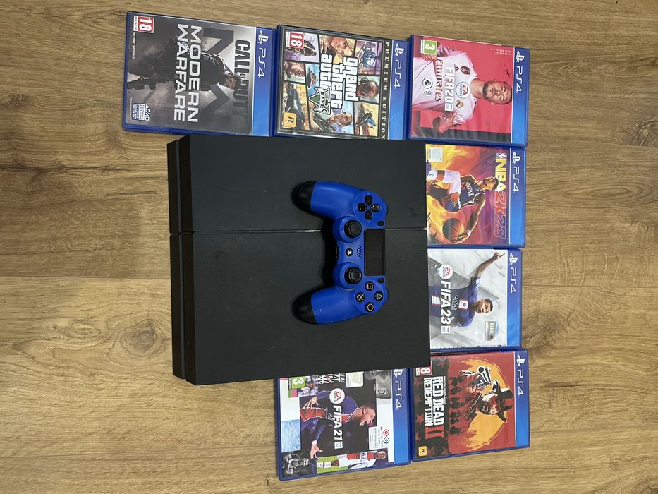 Ps4+7 игри към него и джойстик