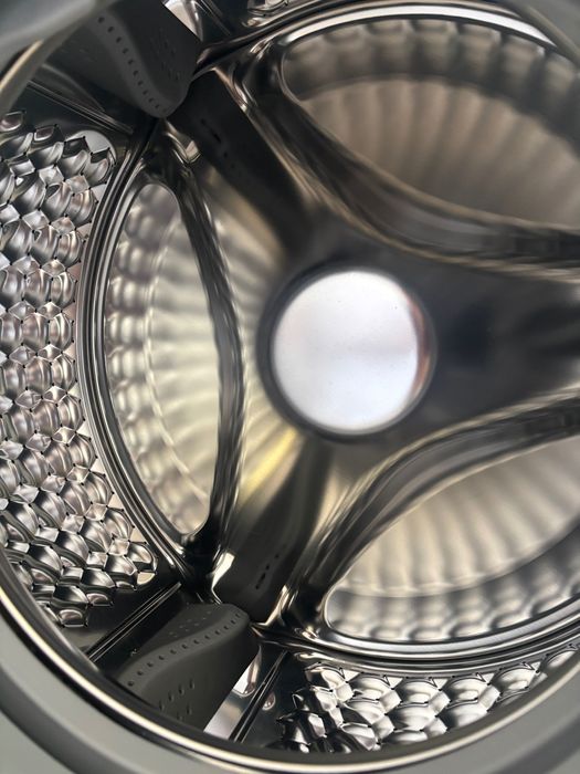 Работеща пералня