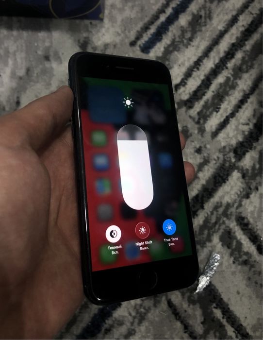 Iphone Se 128gb sotiladi