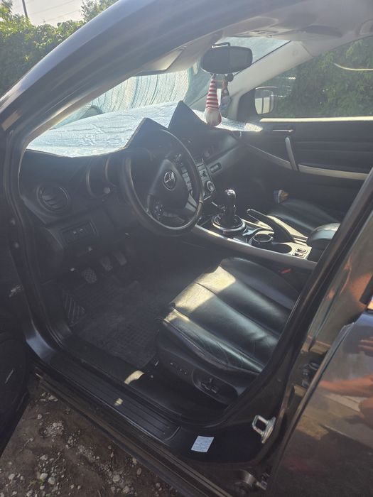 Vand sau schinb de preferat duba 8+1 ford tranzit