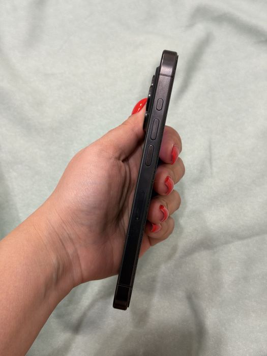 Продам Iphone 15 pro 256 GB