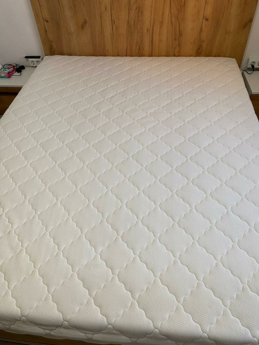 Saltea Dreamzone din spumă – 160×200×20 cm – impecabilă