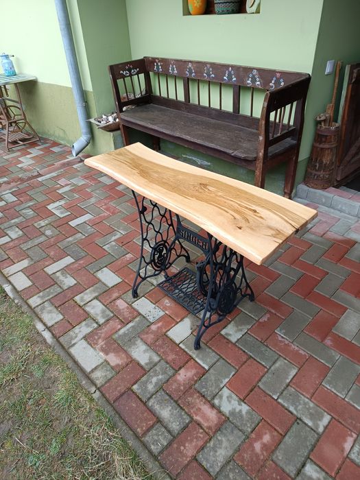 Masa , suport lavoar baie , Comoda  , cadru mașină de cusut