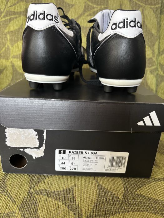 Нови Футболни обувки Adidas Kaiser 5 Liga