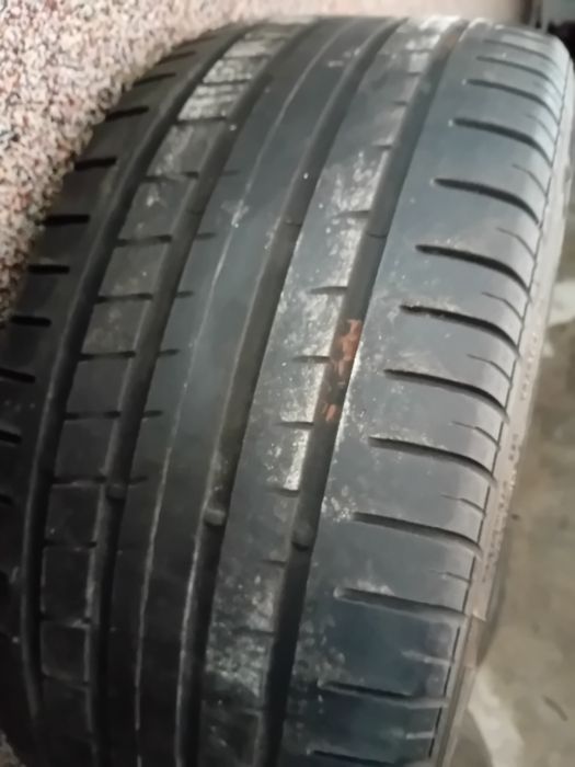 оригинални  алуминиеви джанти с гуми. 18 цола за ауди и vw.