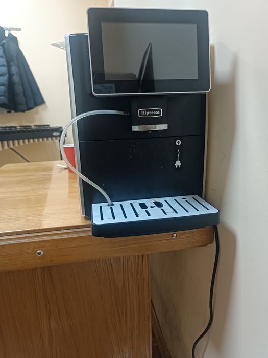 Продам кофемашину.