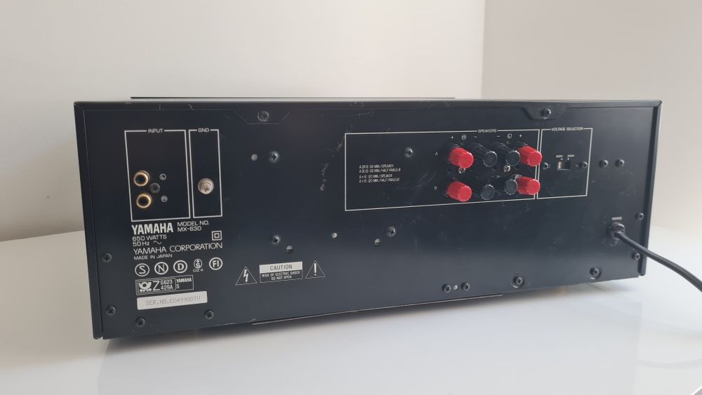 Vând amplificator Yamaha MX-630