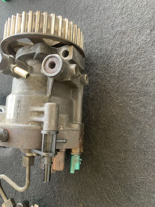 Pompa inalta presiune Duster 1.5 DCI 63KW 85CP K9K796  2010-2016