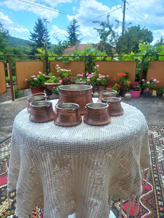 Ръчно ковани медни съдове