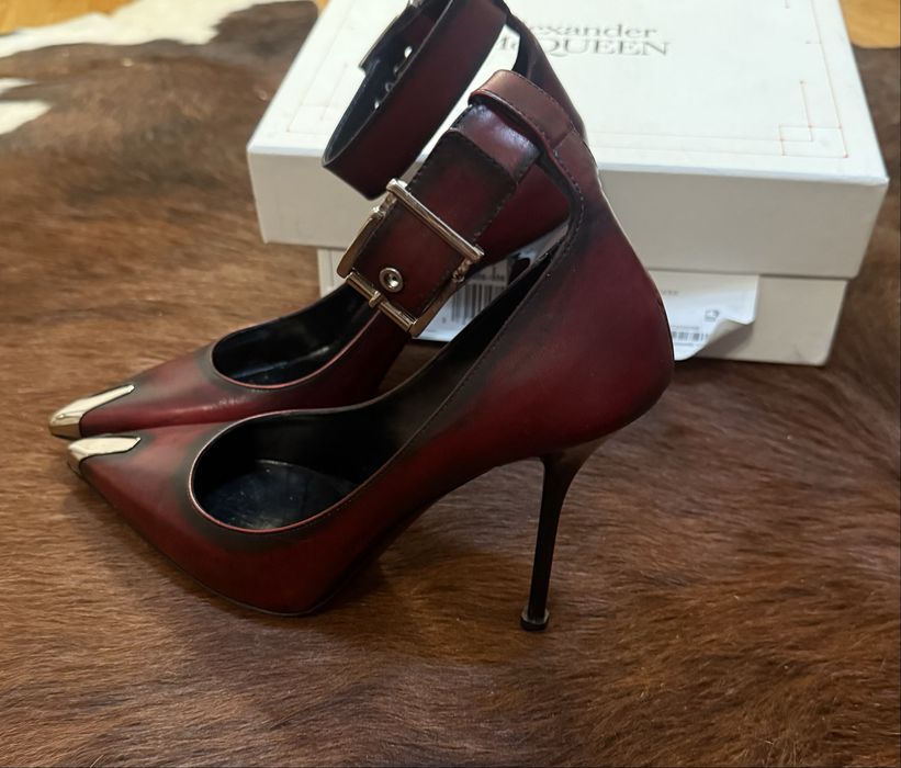 Pantofi originali Alexander Mcqueen
