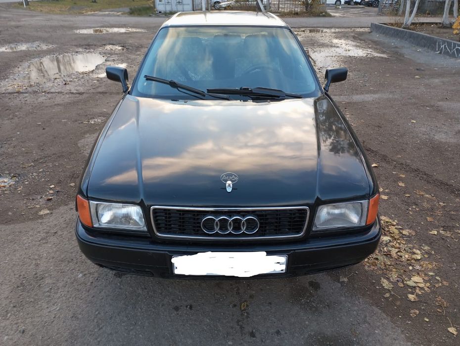 Продам машину Ауди Б4