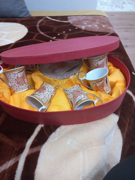 Servici de cafea