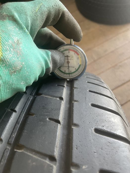 265/40/21 Pirelli 2 бр 2016 5 мм