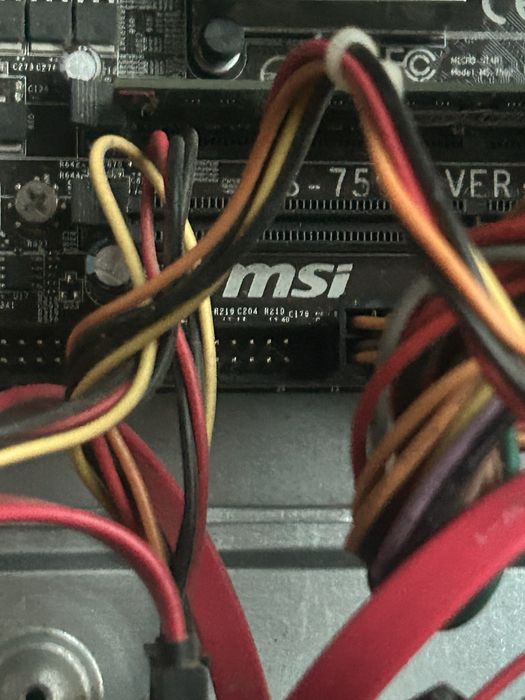 Pc placa video GT 630 restul componentelor in descriere