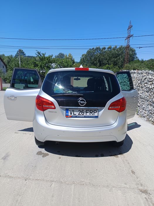 Vând Opel Meriva stare excelenta urgent