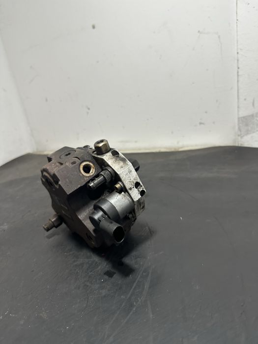 Pompa inalta presiune BMW Seria 1 E87 2.0 diesel 120d 118d 7788670