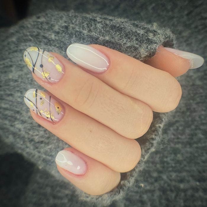 Manichiură~Pedichiură GALAȚI