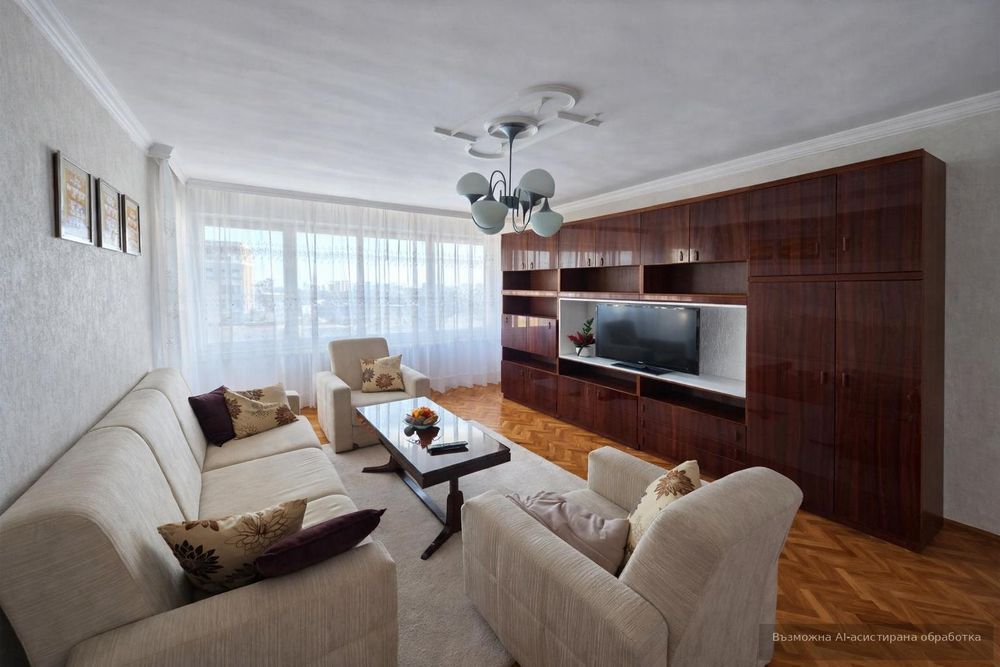 Двустаен апартамент под наем в Център